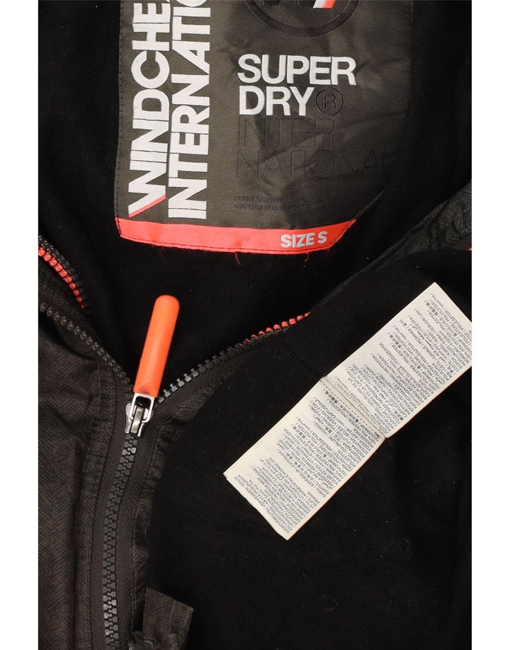 Giacca a vento con cappuccio da uomo SUPERDRY UK 36 piccola spina di pesce grigia