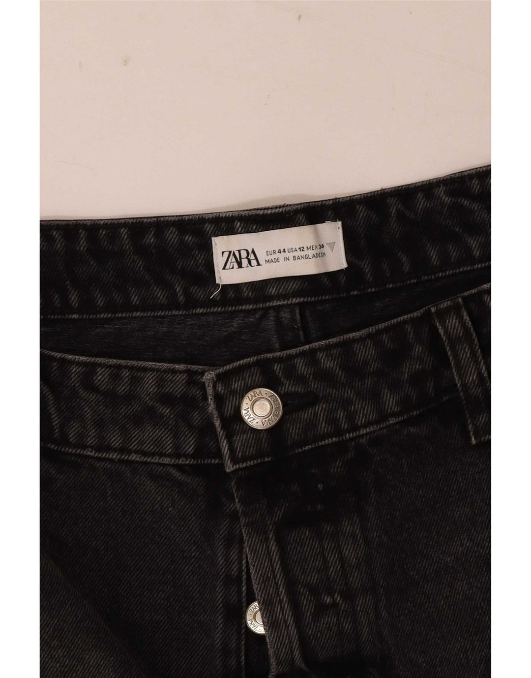Pantaloncini in denim invecchiato da donna Zara EU 44 XL W34 neri