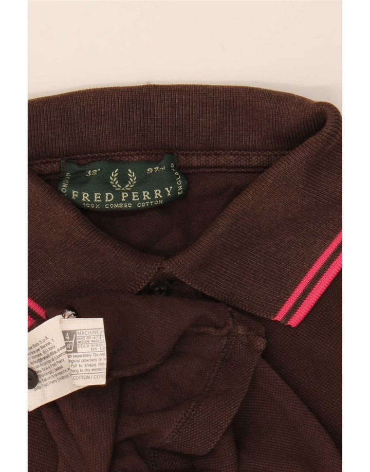 Polo da uomo Fred Perry piccola in cotone marrone