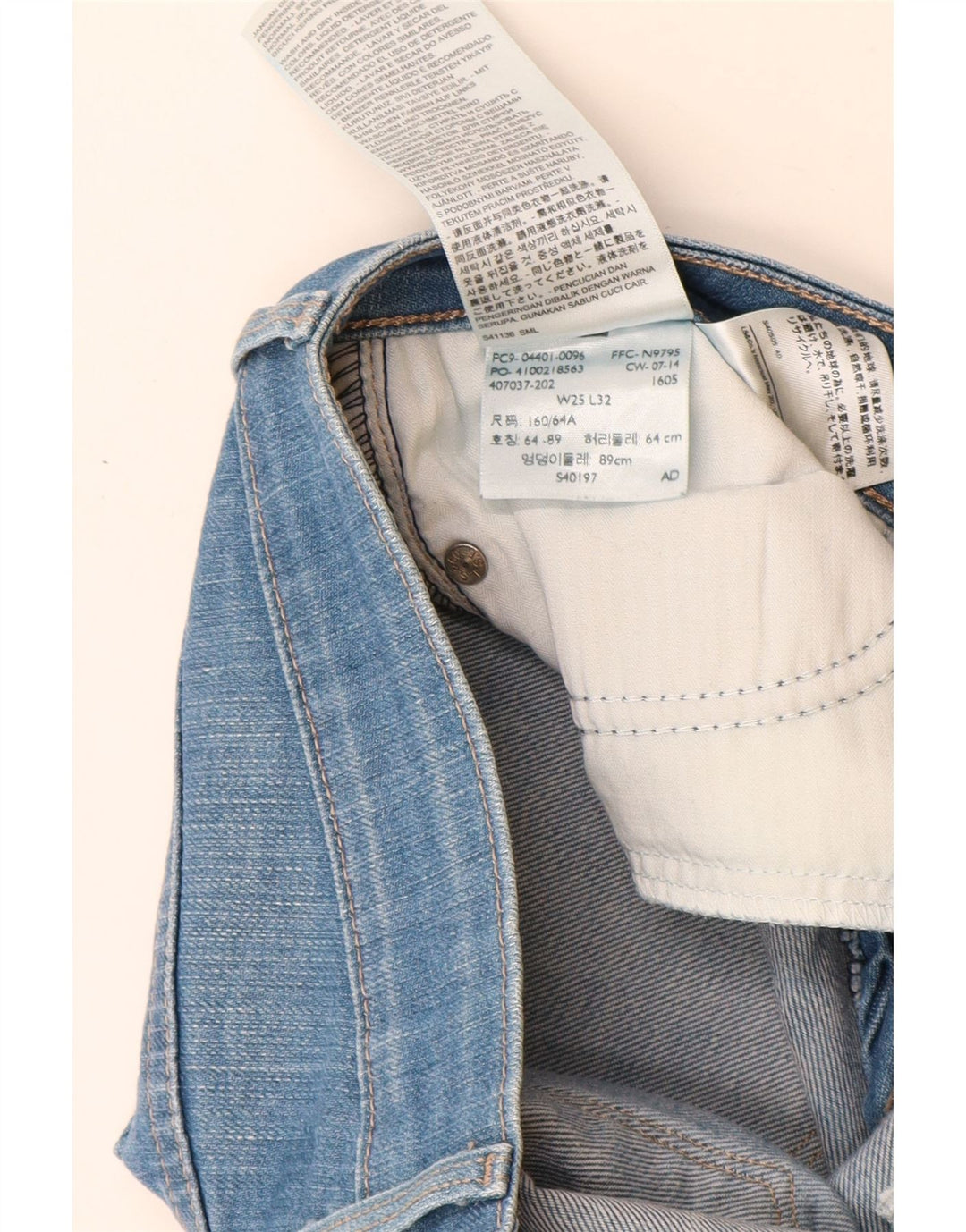 Levi's Jeans slim da donna a vita media con curva leggera W25 L29 cotone blu