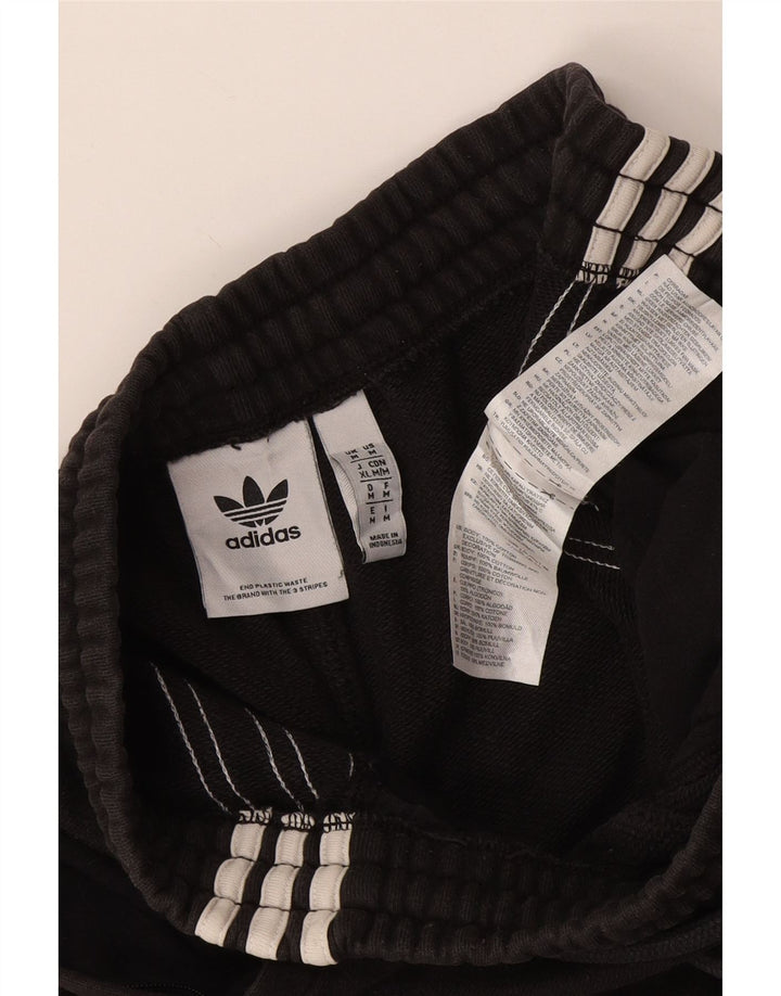 Pantaloncini sportivi da uomo Adidas in cotone grigio medio