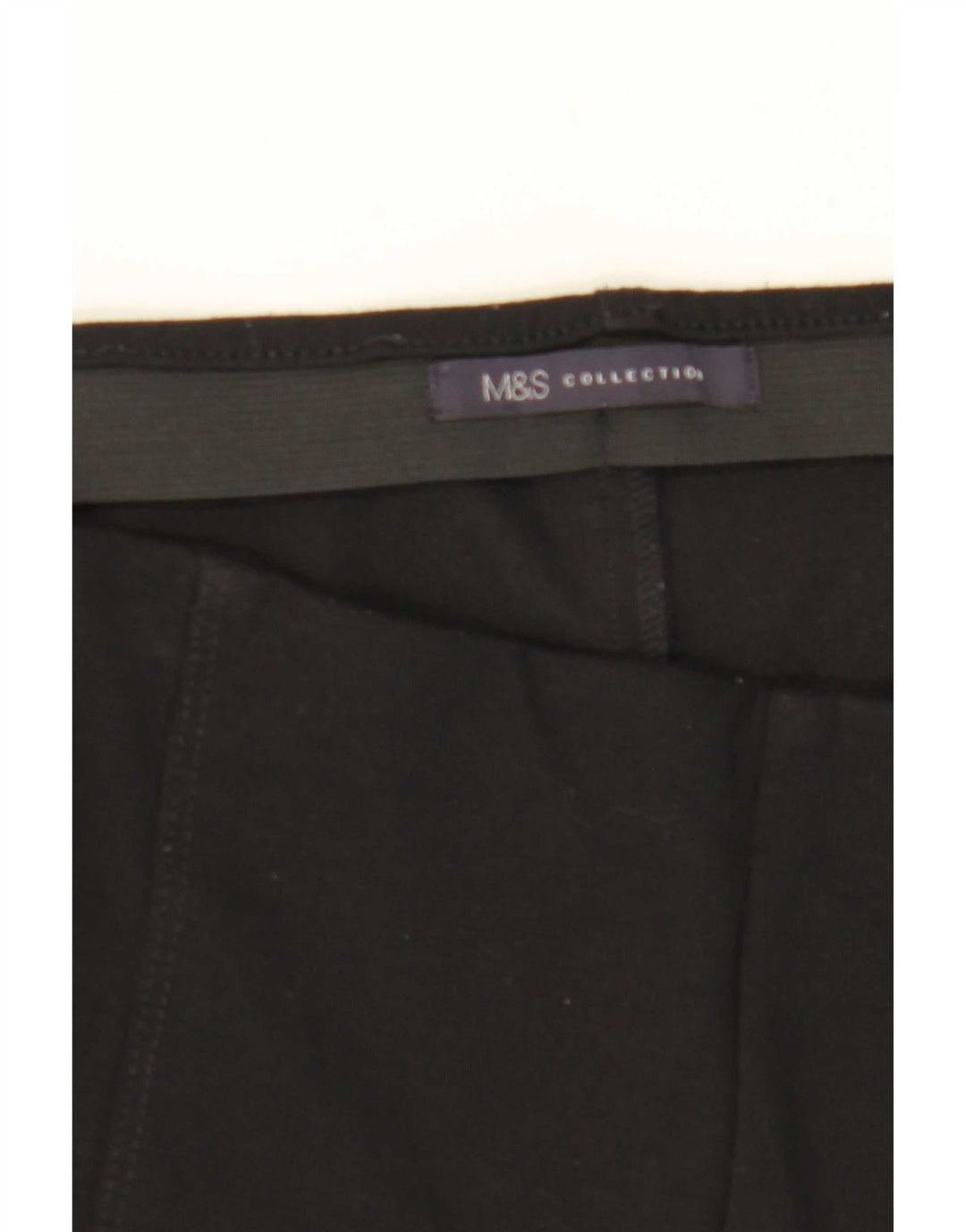 Pantaloni corti dritti da donna Marks & Spencer W33 L26 neri