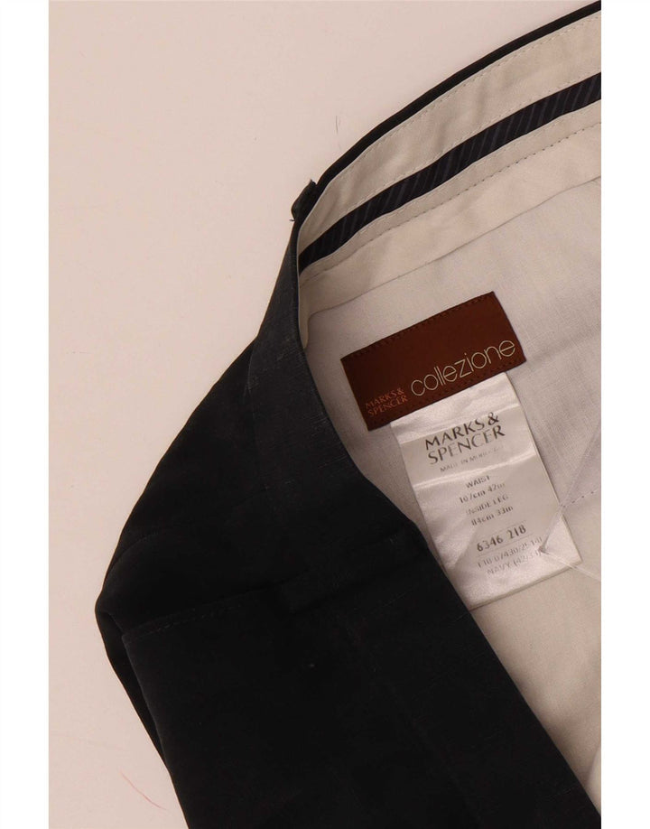 Pantaloni da abito con pegging da uomo Marks & Spencer W42 L33 Lyocell blu navy