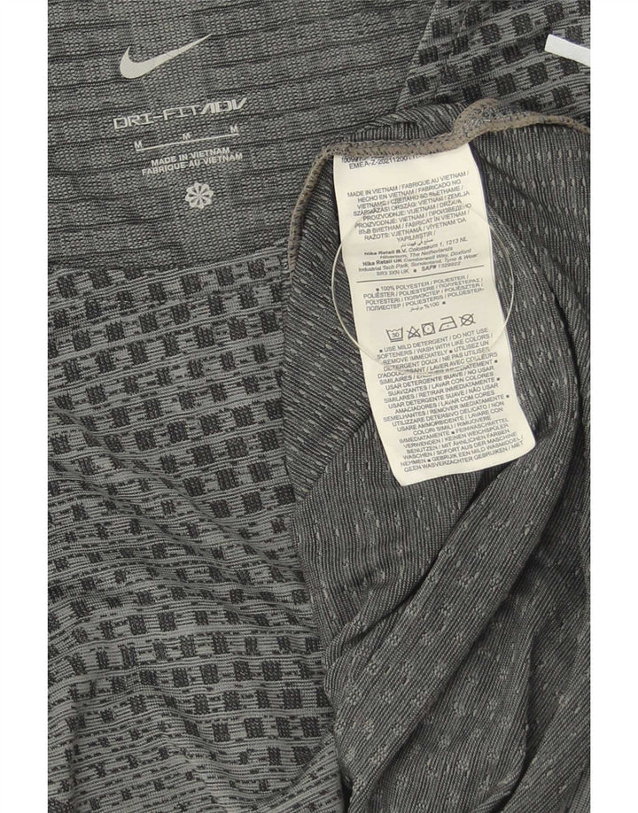 T-shirt Nike Dri Fit da uomo Top in poliestere geometrico grigio medio