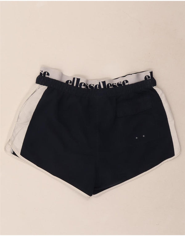 Ellesse Pantaloncini sportivi grafici da uomo di grandi dimensioni in poliestere color block blu navy