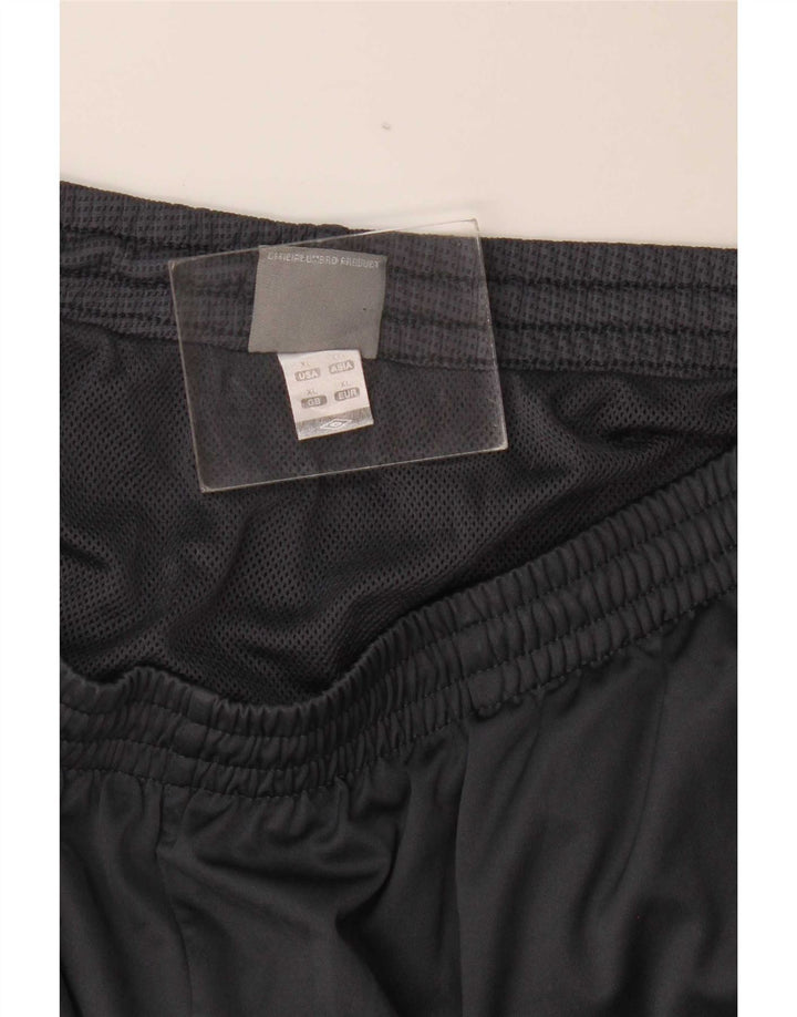 Pantaloncini sportivi Umbro da uomo XL grigio color block