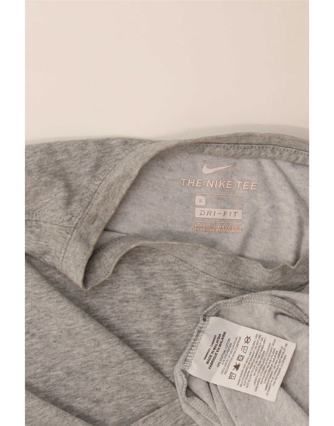 T-shirt Nike Dri Fit da uomo piccola in cotone grigio