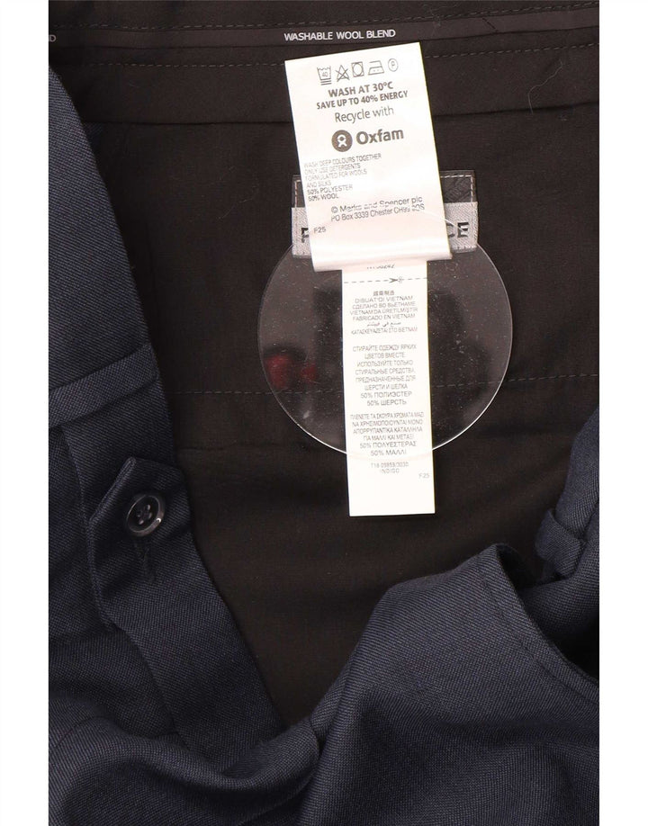 Pantaloni da abito con pegging da uomo Marks & Spencer W32 L31 poliestere blu navy