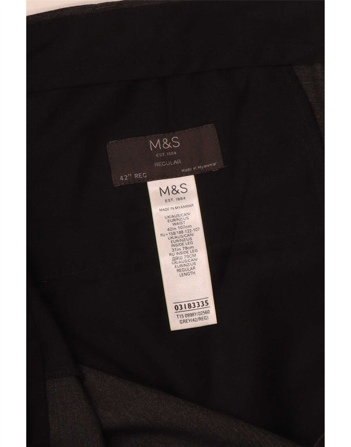Pantaloni da abito regolari da uomo Marks & Spencer W42 L31 poliestere grigio