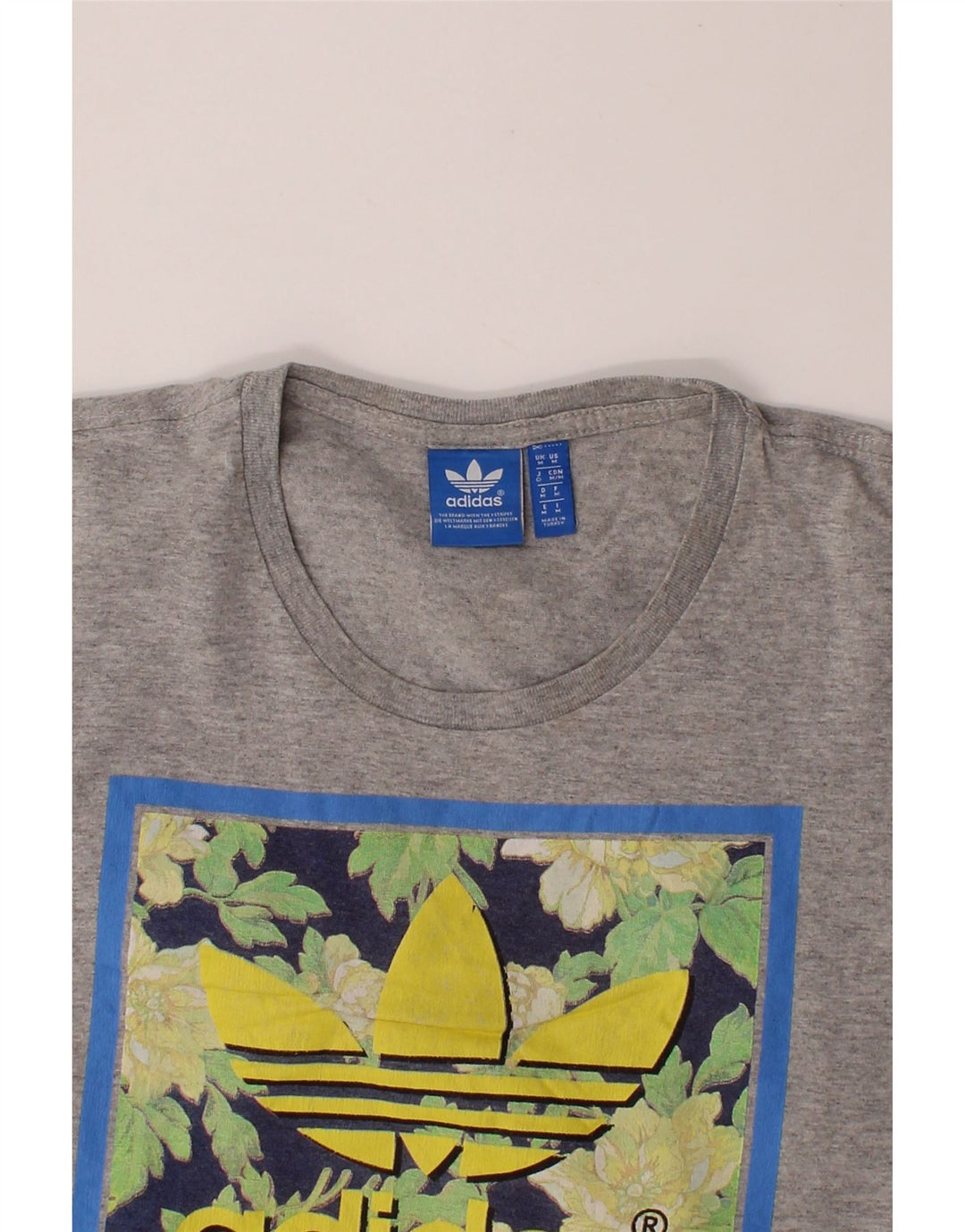 ADIDAS Mens Graphic T-Shirt Top Medium Grey Vintage Adidas and Second-Hand Adidas from Messina Hembry 