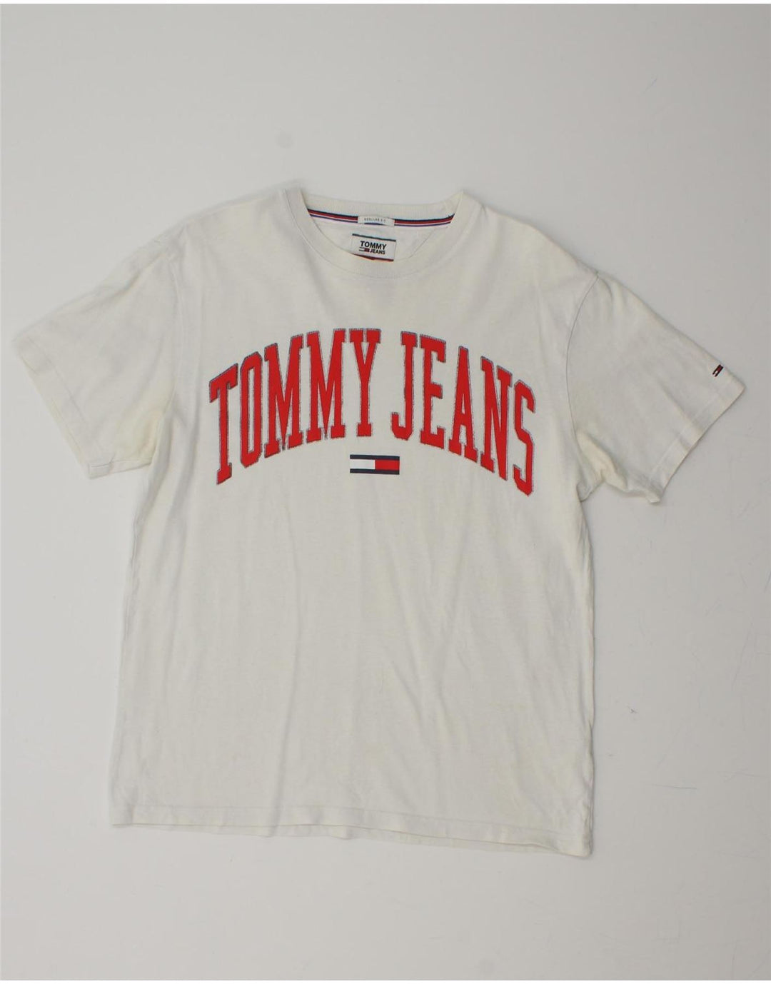 TOMMY HILFIGER Mens Regular Fit Graphic T-Shirt Top Medium White Cotton Vintage Tommy Hilfiger and Second-Hand Tommy Hilfiger from Messina Hembry 