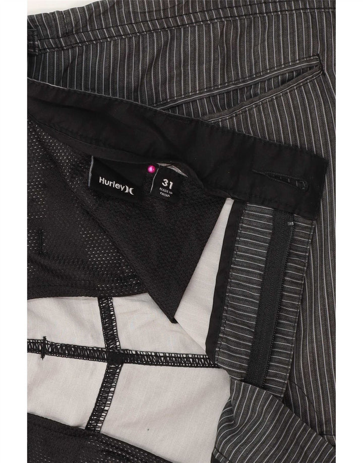 Pantaloncini chino da uomo Hurley W31 in poliestere a righe grigio medio