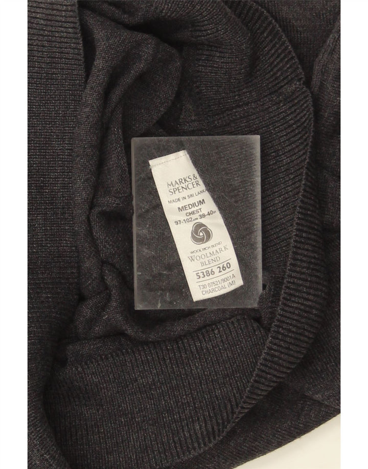 Maglione da uomo con scollo a V Marks & Spencer in acrilico grigio medio
