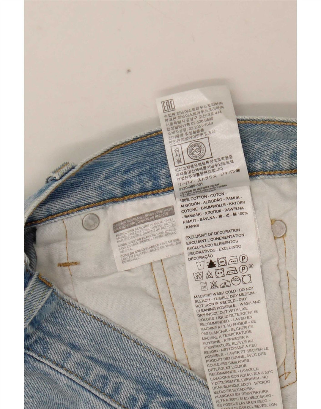 Pantaloncini Levi's da donna 501 in denim invecchiato W26 piccolo cotone blu