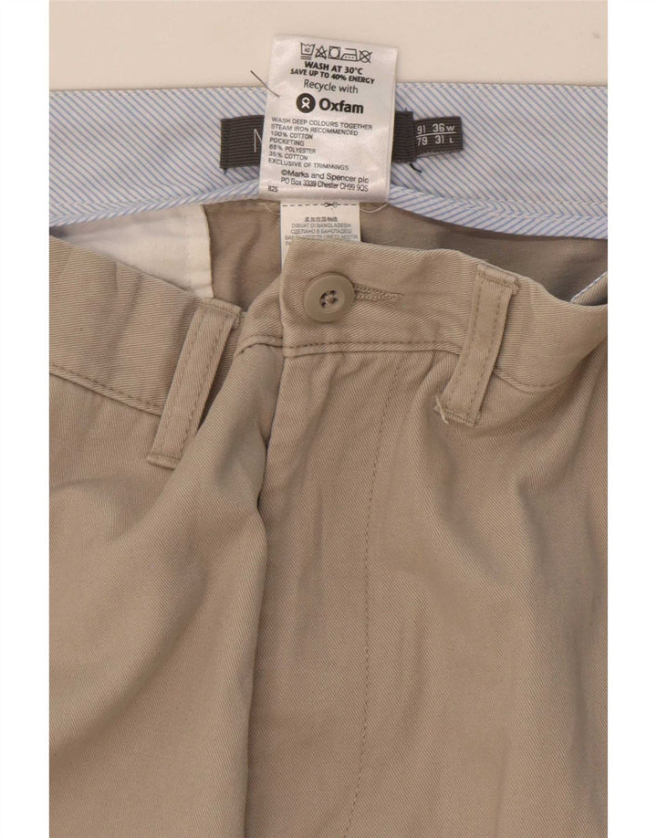 Pantaloni chino dritti da uomo Marks & Spencer W36 L31 Poliestere beige