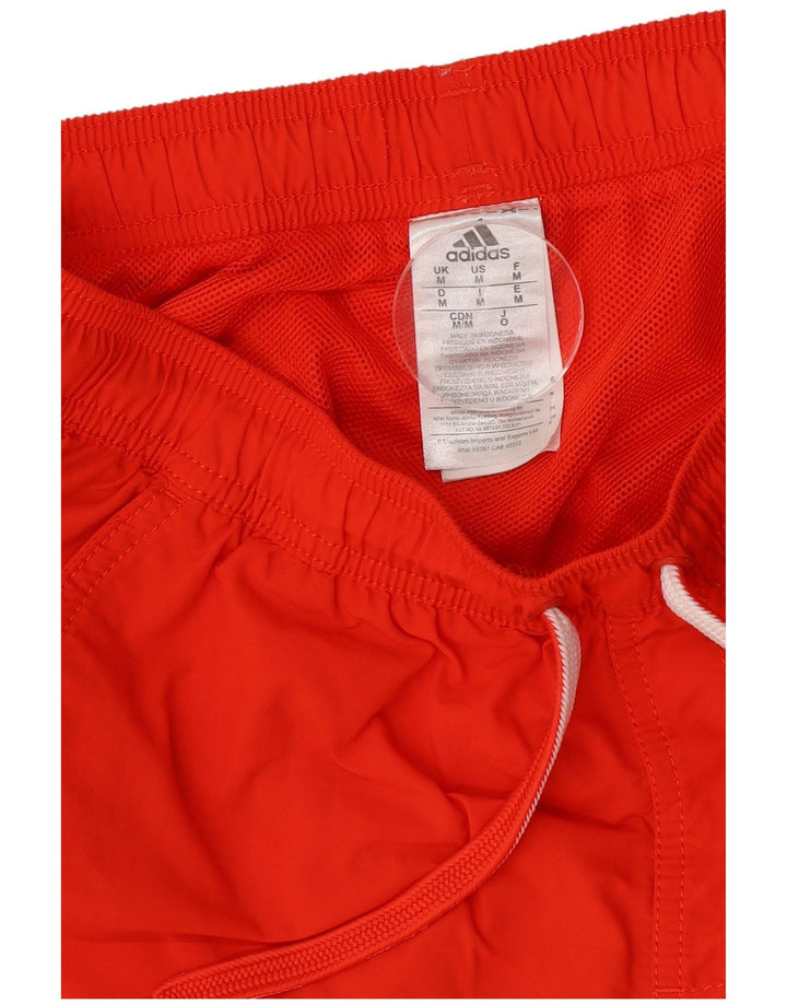 Pantaloncini sportivi Adidas da uomo in poliestere rosso medio