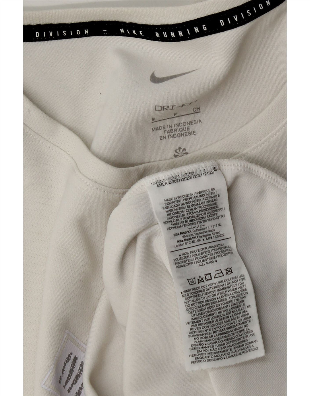 T-shirt grafica Nike Dri Fit da uomo, piccola, in poliestere bianco