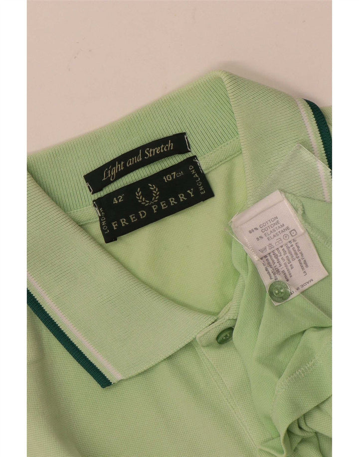 Polo Fred Perry da uomo leggera ed elasticizzata in cotone verde medio