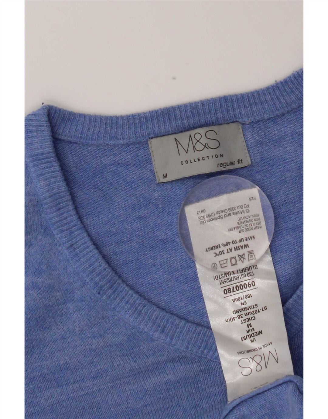 Maglione da uomo Marks & Spencer vestibilità regolare con scollo a V, acrilico blu medio