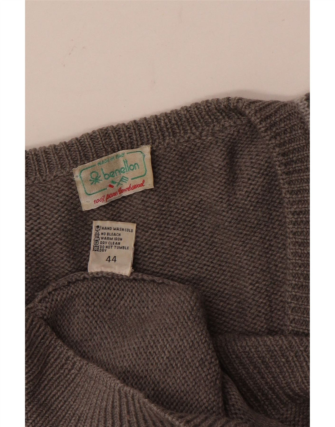 Maglione da donna con scollo a V BENETTON IT 44 Grigio medio Argyle/Diamante
