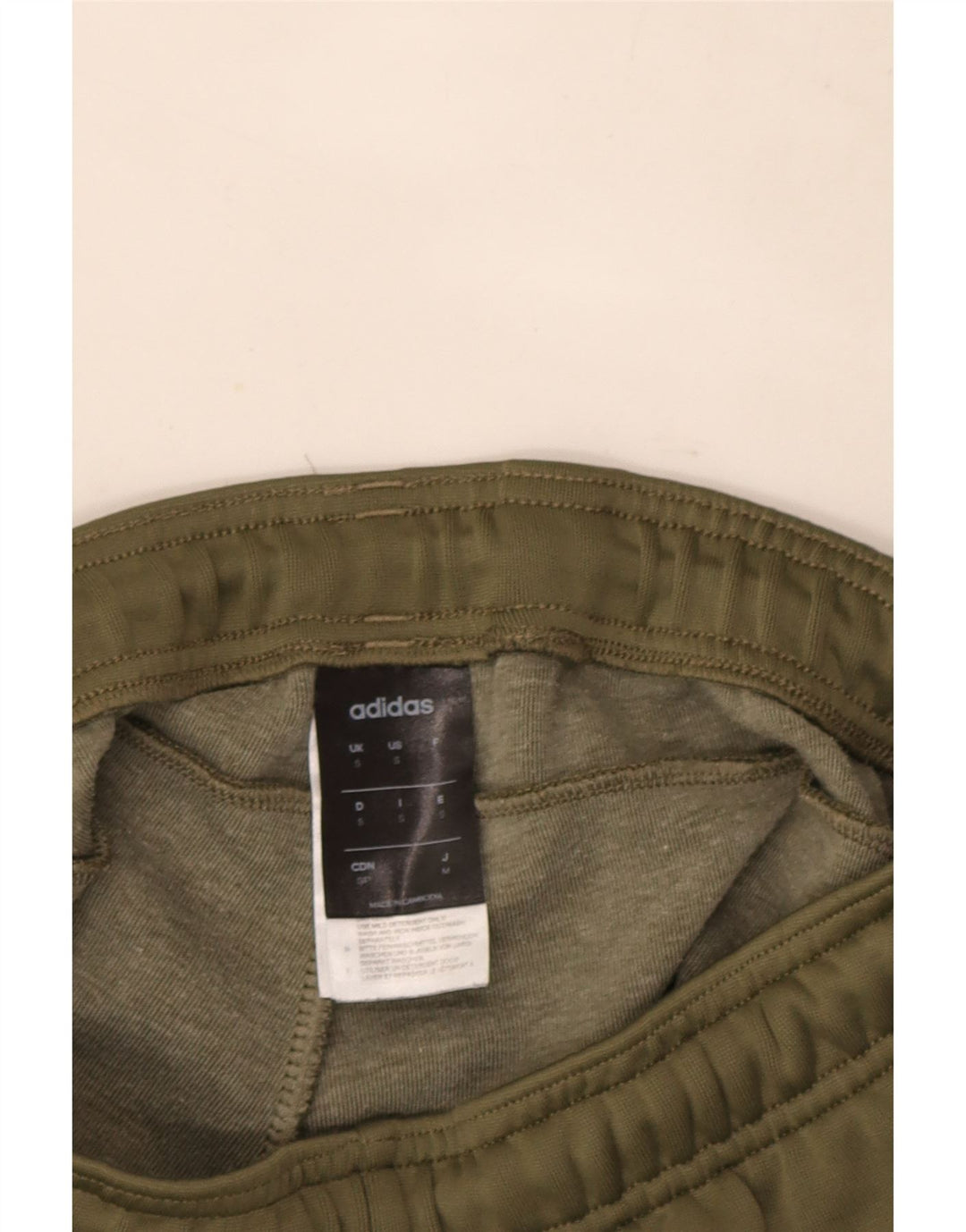 Pantaloni da tuta da uomo Adidas Joggers piccoli in poliestere kaki