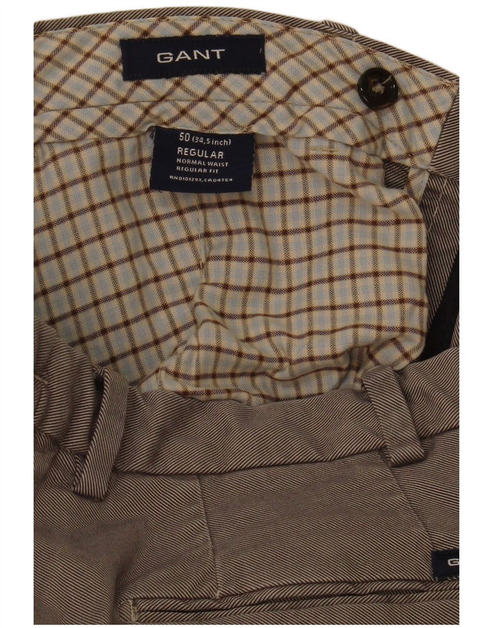 Pantaloni da abito regolari da uomo Gant IT 50 Large W35 L29 Grigio