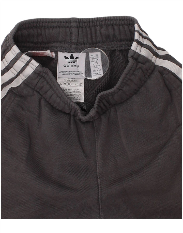 Pantaloncini sportivi Adidas da ragazzo 5-6 anni in cotone grigio sportivo