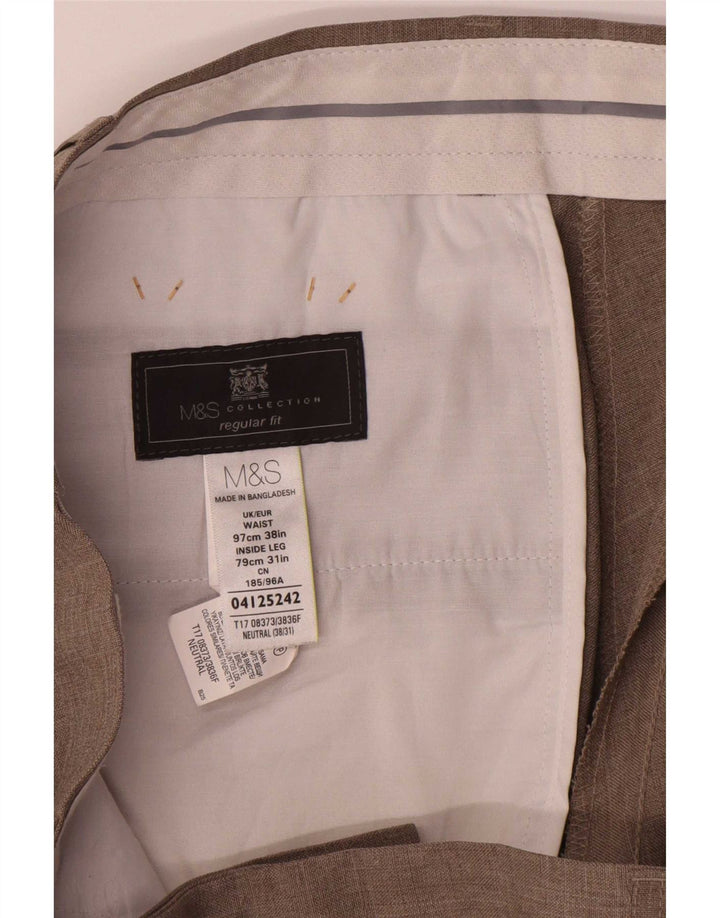 Pantaloni da abito vestibilità regolare Marks & Spencer da uomo W38 L31 Poliestere beige