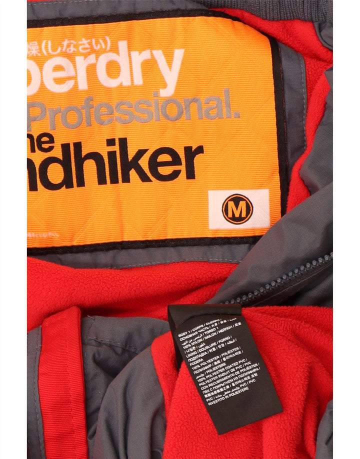 Giacca a vento con cappuccio Windhiker da uomo SUPERDRY UK 38 Grigio medio