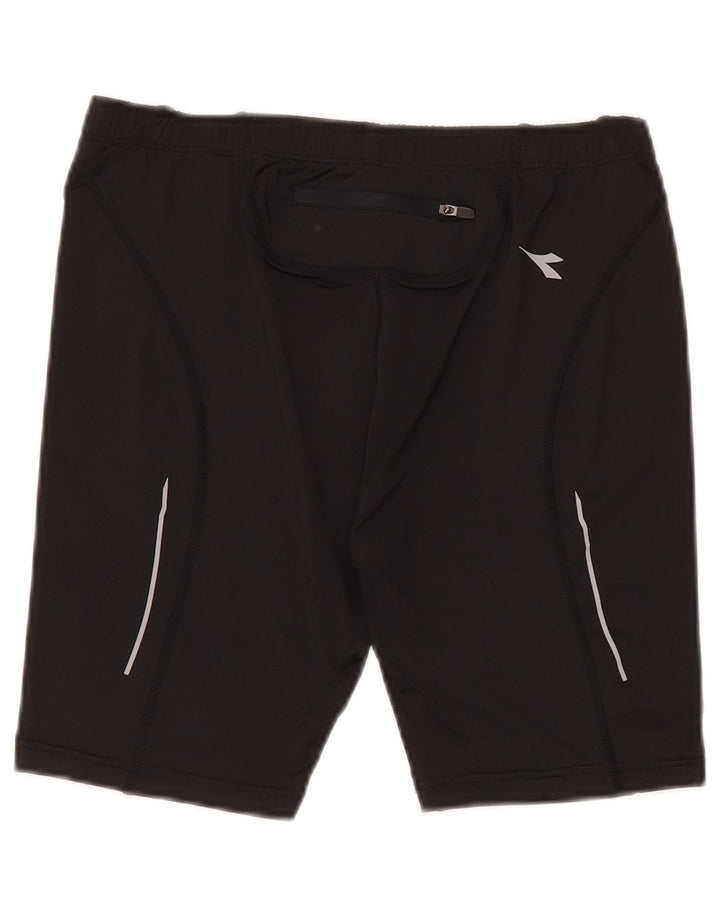 Pantaloncini sportivi Diadora da donna UK 18 XL Nero Poliammide