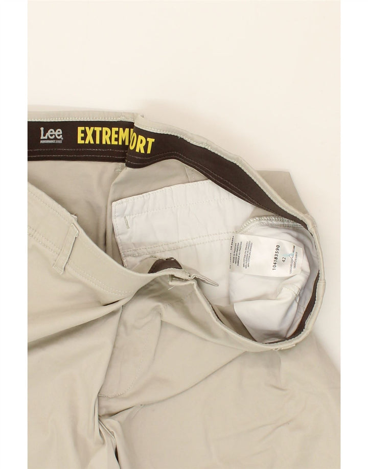 LEE Mens Chino Shorts W42 2XL Beige Cotton Vintage Lee and Second-Hand Lee from Messina Hembry 