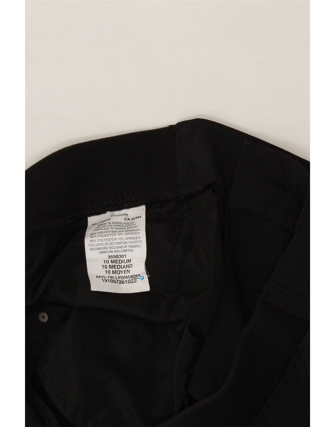 LEE Womens Mid Rise Relaxed Fit Cargo Shorts US 10 Large W32 Black Vintage Lee and Second-Hand Lee from Messina Hembry 