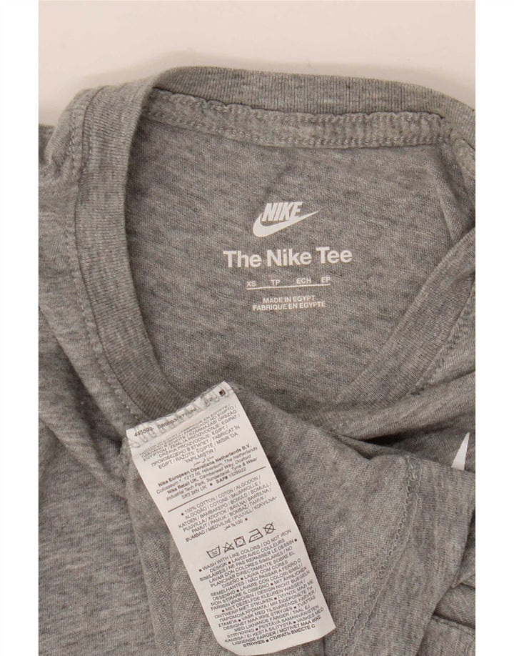 T-shirt grafica da uomo Nike Top XS in cotone grigio