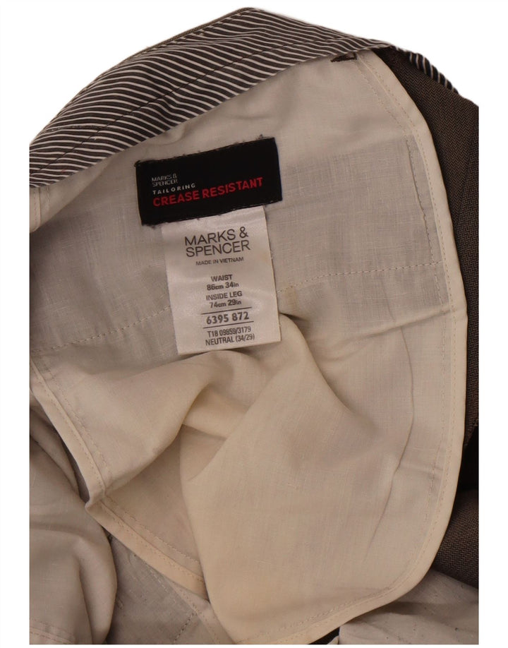 Pantaloni da abito dritti da uomo Marks & Spencer W34 L29 Marrone a spina di pesce