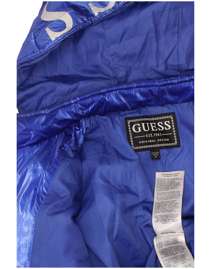 Giubbotto imbottito con cappuccio grafico per ragazze Guess 9-10 anni in poliestere blu