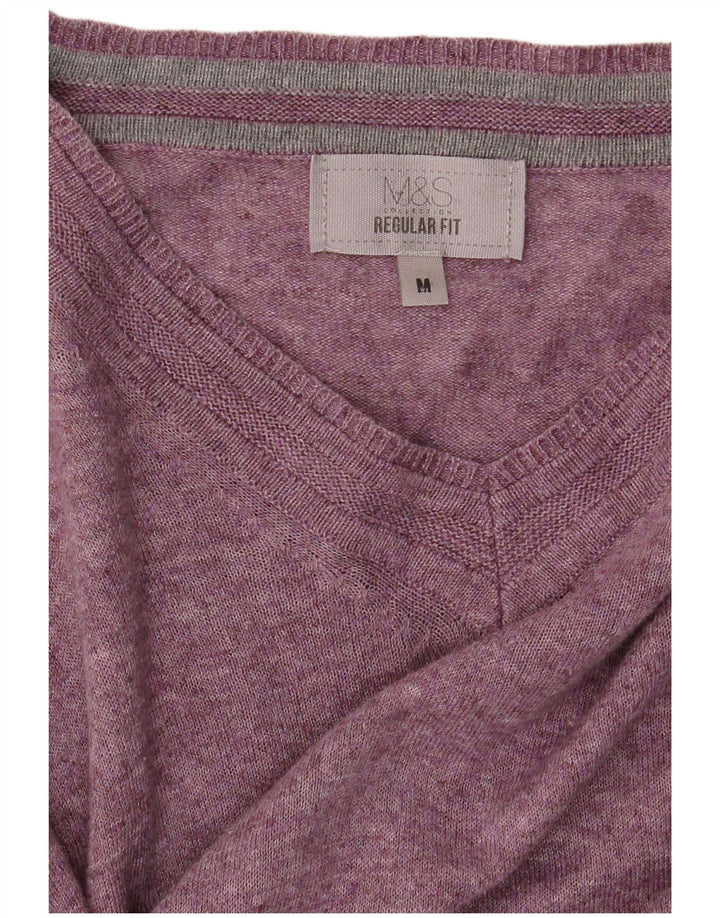 Maglione da uomo Marks & Spencer vestibilità regolare con scollo a V viola medio