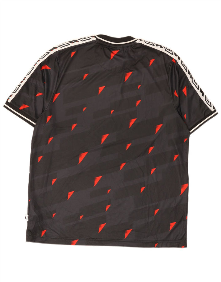 T-shirt grafica da uomo Umbro Top grande poliestere geometrico nero