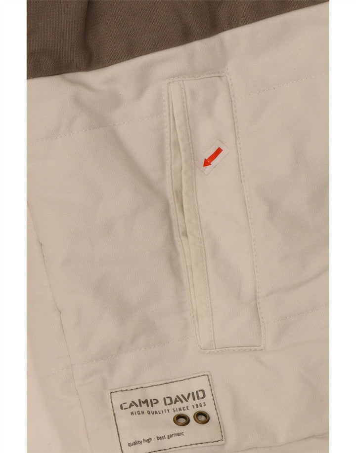 CAMP DAVID Mens Graphic Padded Jacket UK 38 Medium White Colourblock Vintage Camp David and Second-Hand Camp David from Messina Hembry 