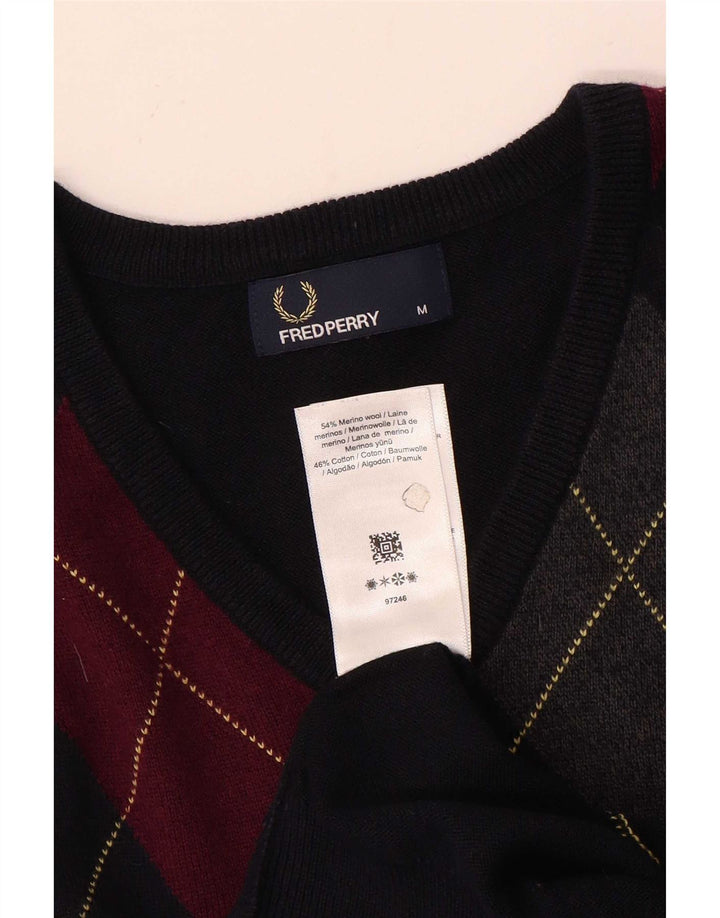 Maglione da uomo con scollo a V Fred Perry, blu navy medio, a rombi/diamante