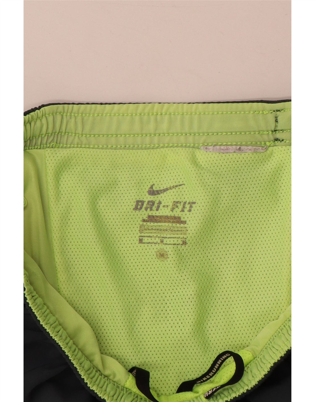Pantaloncini sportivi Nike Dri Fit da uomo color grigio medio