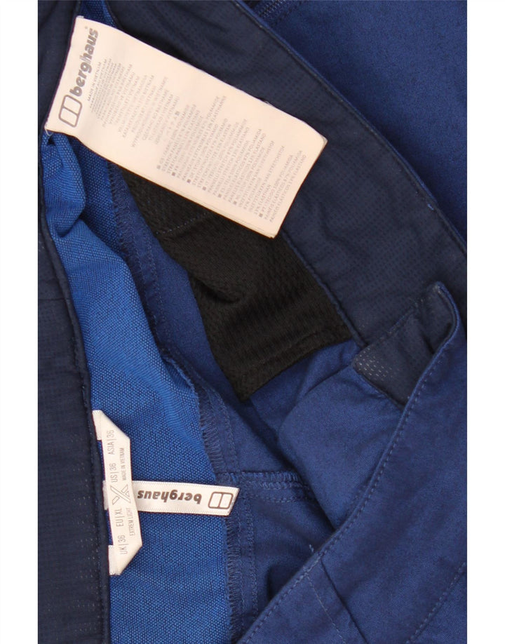 Pantaloncini cargo grafici da uomo Berghaus XL W36 blu navy in poliammide