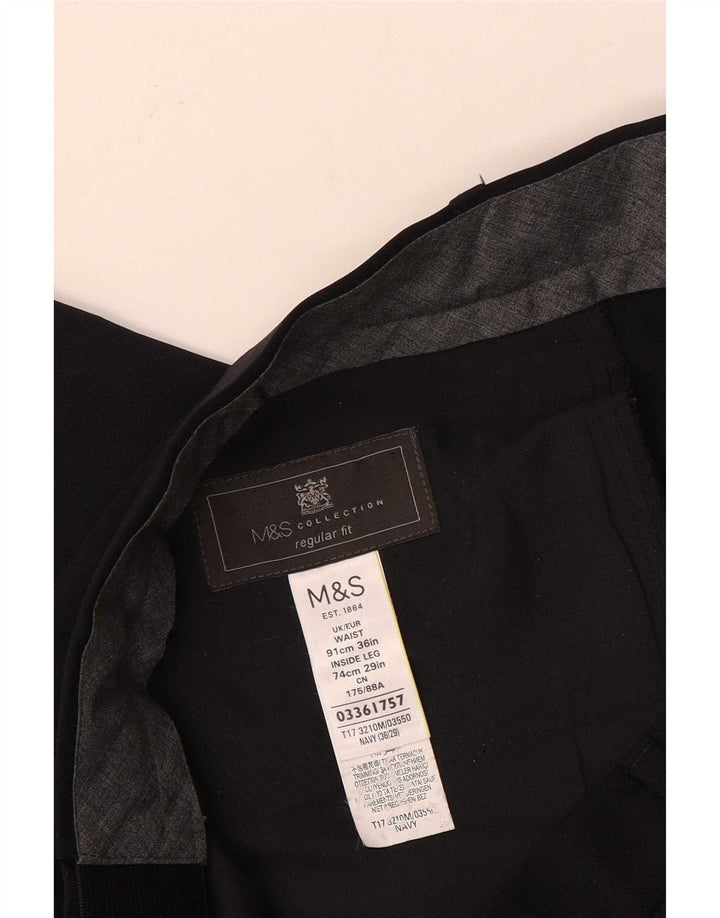 Pantaloni da abito vestibilità regolare da uomo Marks & Spencer W36 L29 poliestere blu navy