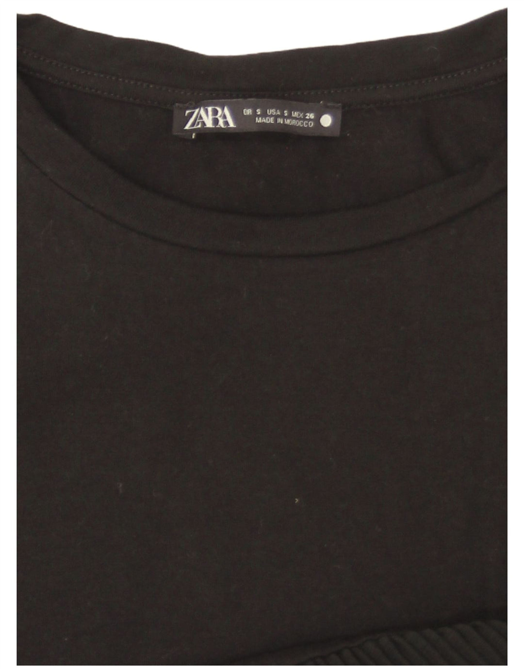T-shirt Zara da donna Top UK 10 piccola nera