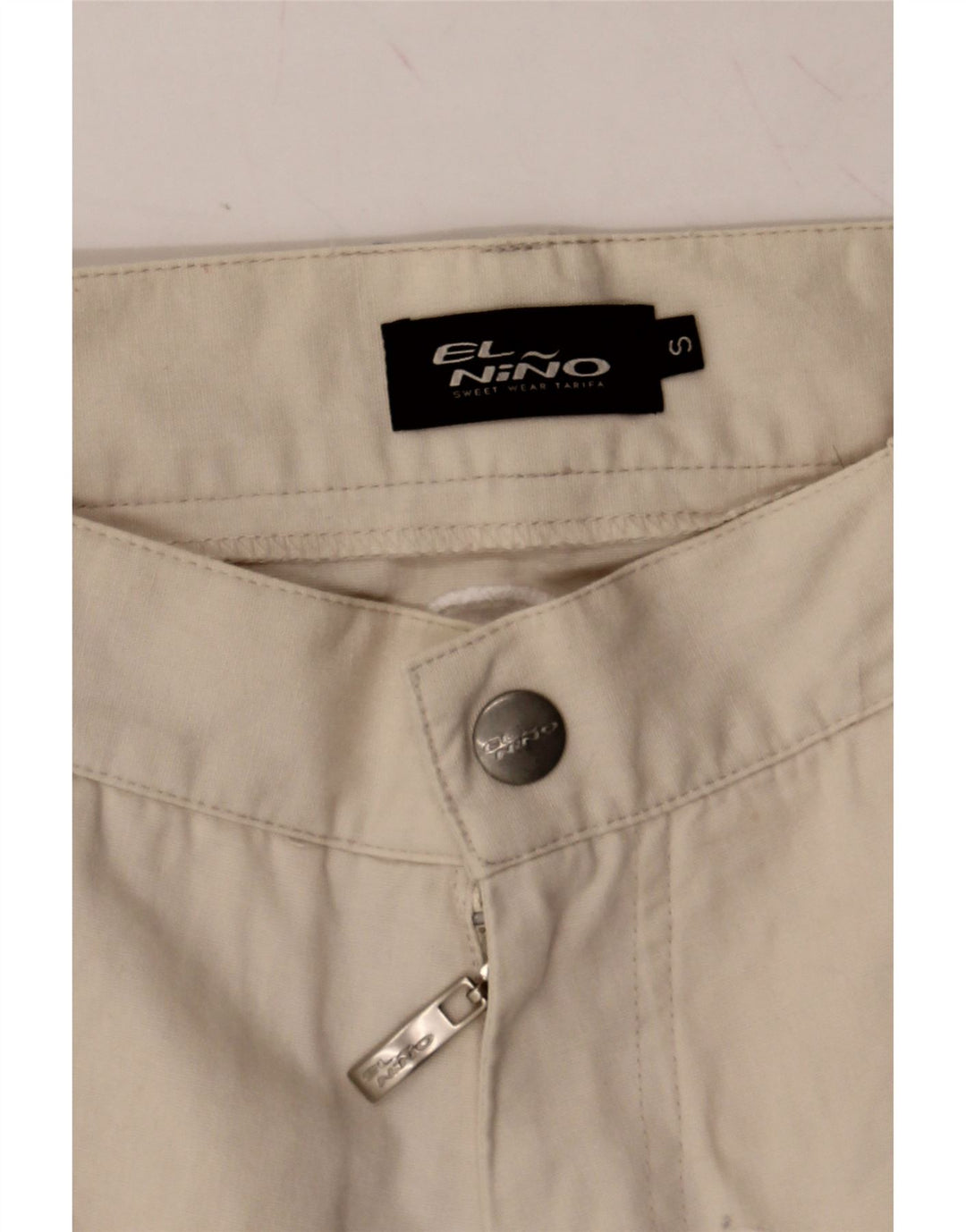 EL NINO Mens Graphic Bermuda Shorts Small W28  Beige Vintage El Nino and Second-Hand El Nino from Messina Hembry 