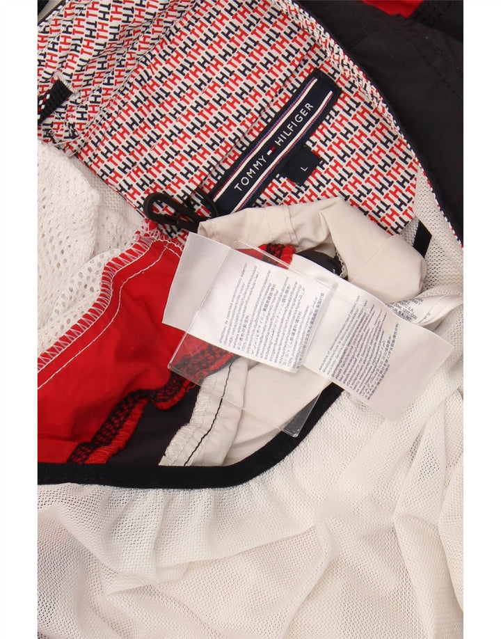 TOMMY HILFIGER Pantaloncini da bagno con grafica da uomo Grandi color block bianco sporco