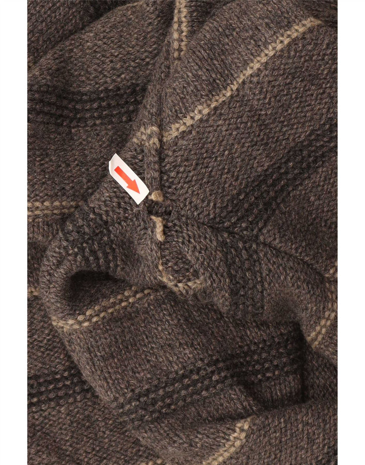 Maglione da uomo con zip sul collo di White Stuff, lana d'agnello a righe grigie di grandi dimensioni