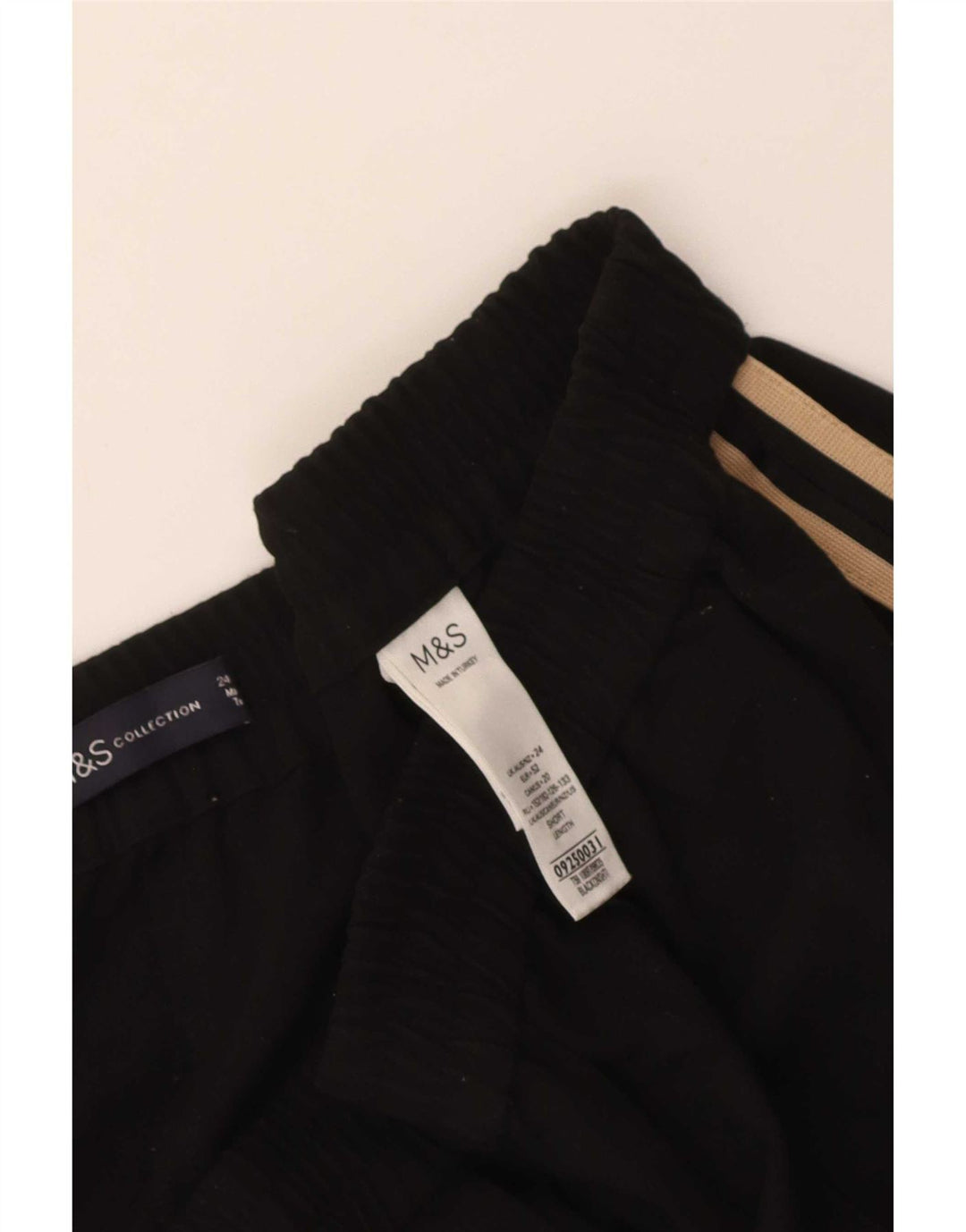 Pantaloni da tuta corti Marks & Spencer da donna UK 24 4XL Poliestere nero