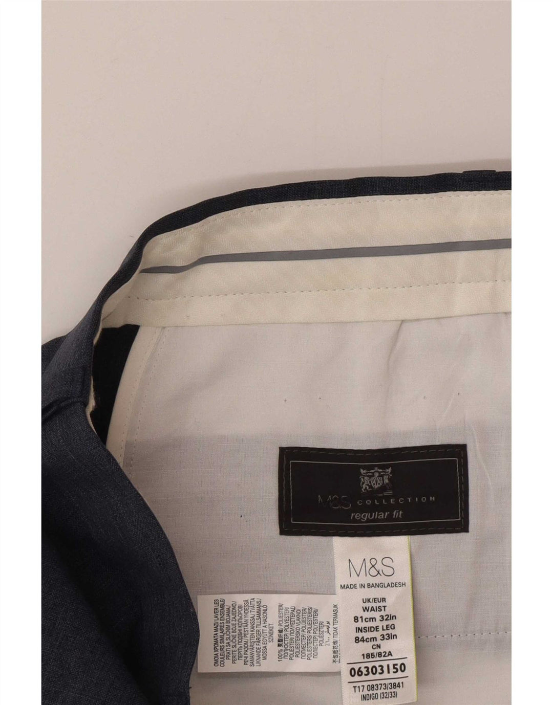 Pantaloni da abito vestibilità regolare Marks & Spencer da uomo W32 L33 poliestere blu navy