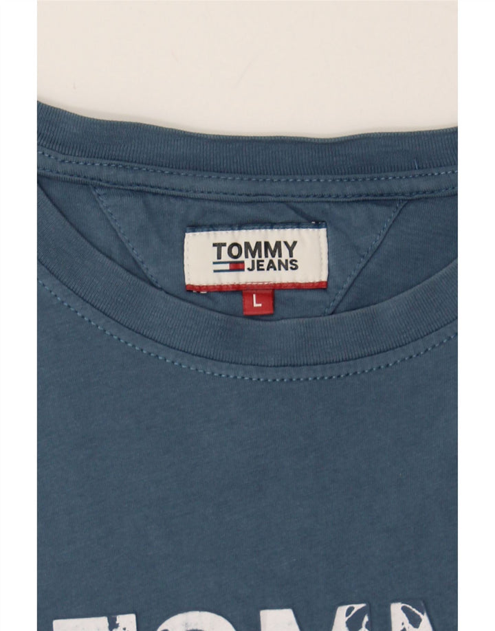 TOMMY HILFIGER Mens Graphic T-Shirt Top Large Blue Vintage Tommy Hilfiger and Second-Hand Tommy Hilfiger from Messina Hembry 
