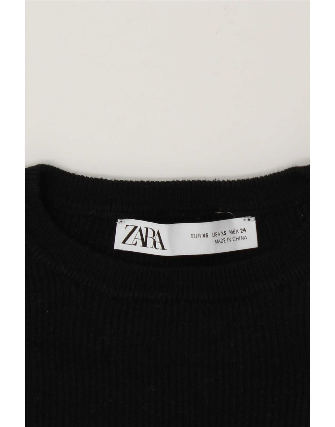 Top corto da donna Zara a maniche lunghe UK 6 XS Nero